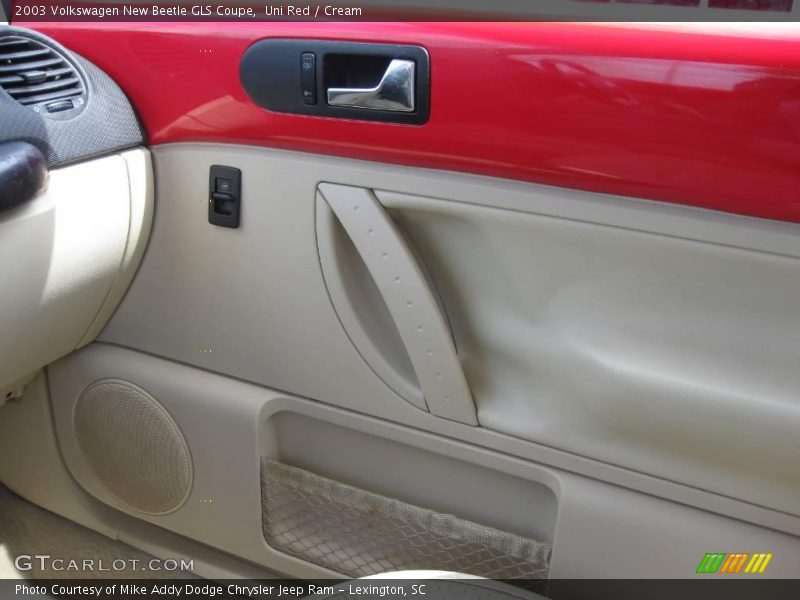 Uni Red / Cream 2003 Volkswagen New Beetle GLS Coupe