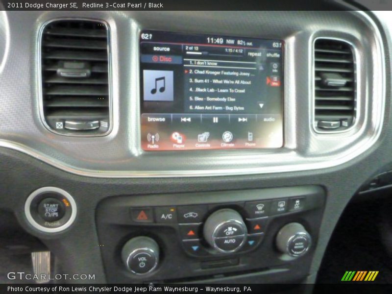 Redline 3-Coat Pearl / Black 2011 Dodge Charger SE