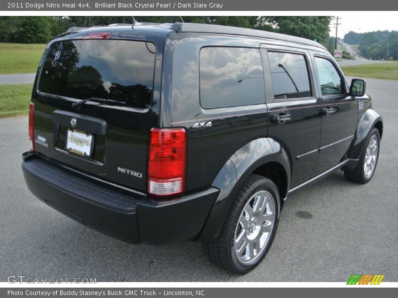 Brilliant Black Crystal Pearl / Dark Slate Gray 2011 Dodge Nitro Heat 4x4