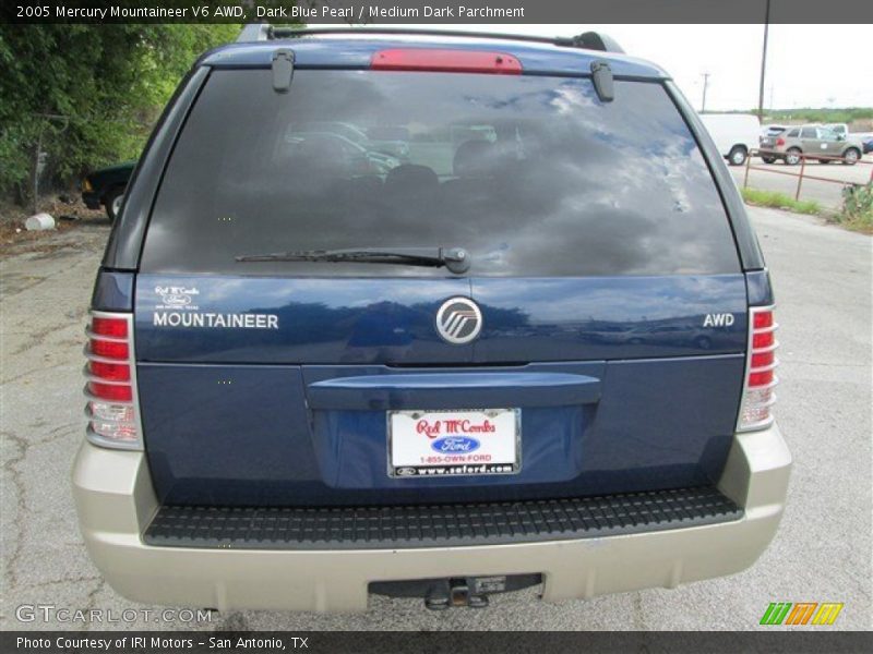 Dark Blue Pearl / Medium Dark Parchment 2005 Mercury Mountaineer V6 AWD