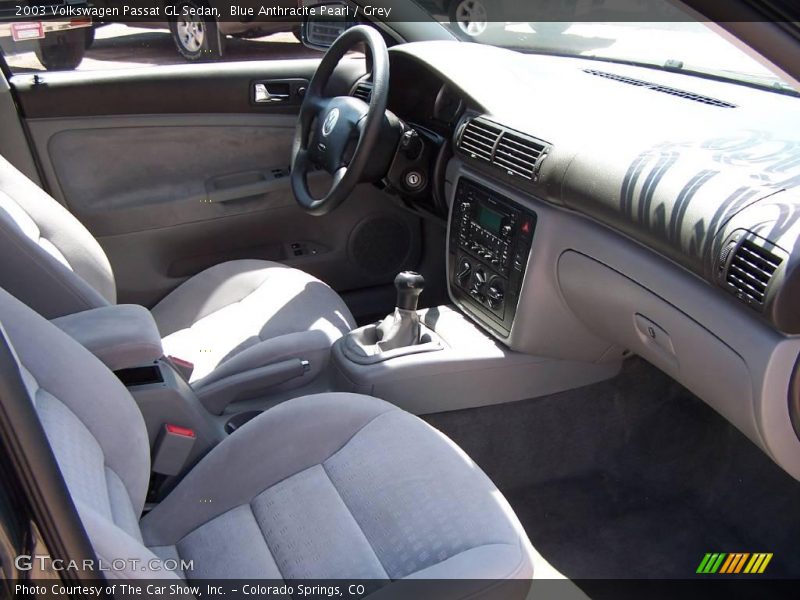 Blue Anthracite Pearl / Grey 2003 Volkswagen Passat GL Sedan