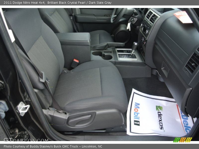 Brilliant Black Crystal Pearl / Dark Slate Gray 2011 Dodge Nitro Heat 4x4