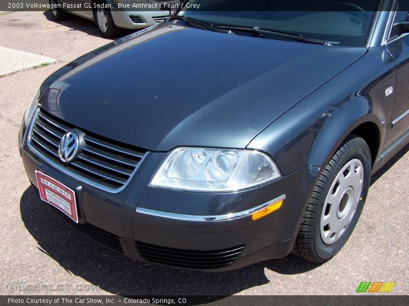 Blue Anthracite Pearl / Grey 2003 Volkswagen Passat GL Sedan
