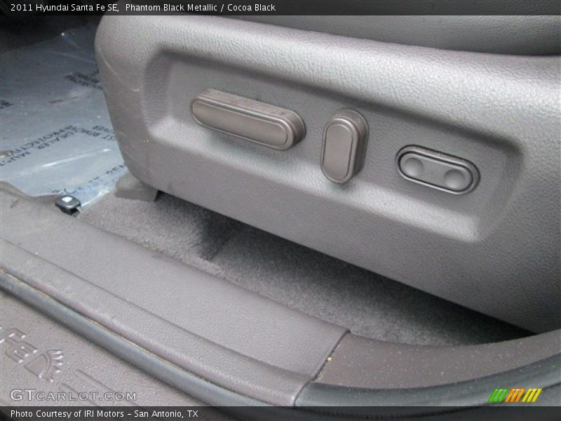 Phantom Black Metallic / Cocoa Black 2011 Hyundai Santa Fe SE