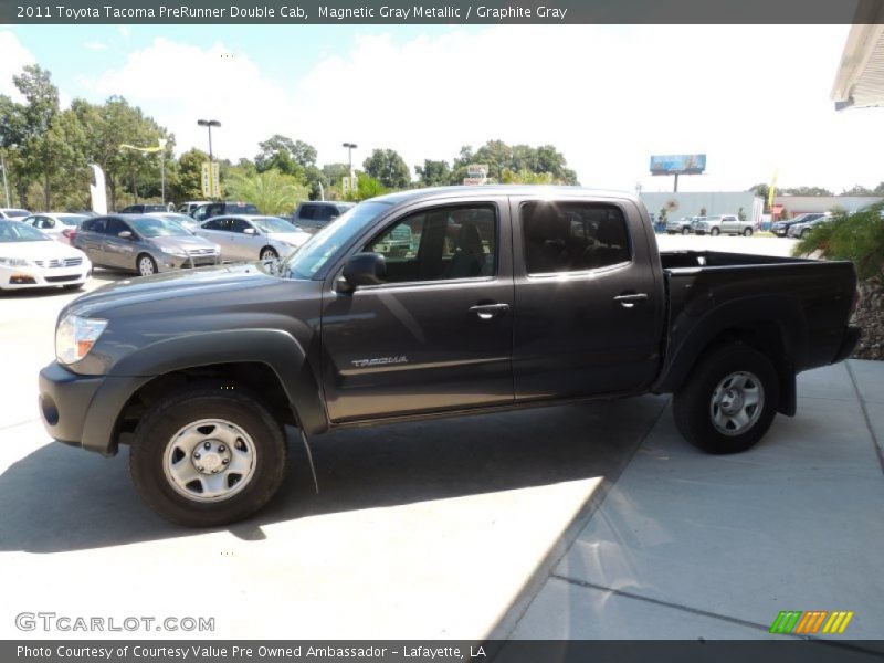 Magnetic Gray Metallic / Graphite Gray 2011 Toyota Tacoma PreRunner Double Cab