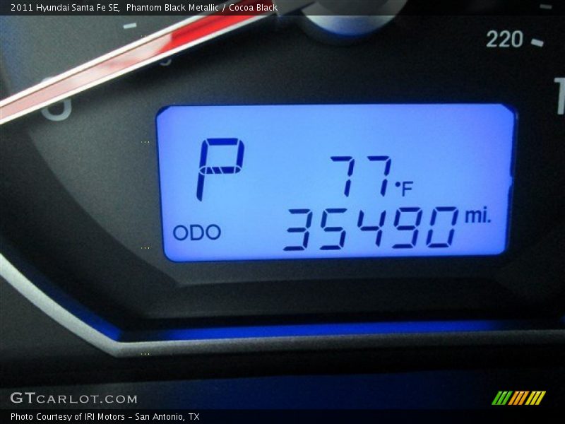 Phantom Black Metallic / Cocoa Black 2011 Hyundai Santa Fe SE