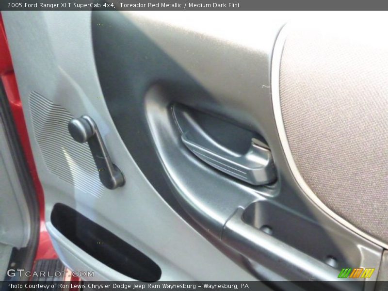 Toreador Red Metallic / Medium Dark Flint 2005 Ford Ranger XLT SuperCab 4x4