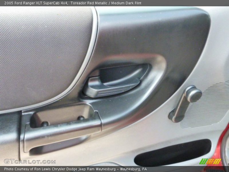 Toreador Red Metallic / Medium Dark Flint 2005 Ford Ranger XLT SuperCab 4x4