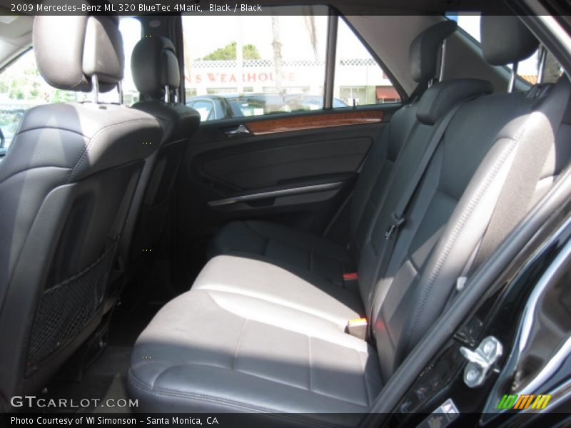 Black / Black 2009 Mercedes-Benz ML 320 BlueTec 4Matic