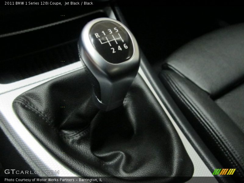  2011 1 Series 128i Coupe 6 Speed Manual Shifter