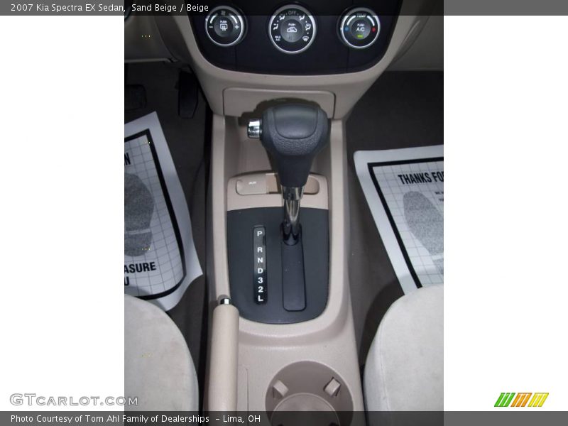 Sand Beige / Beige 2007 Kia Spectra EX Sedan