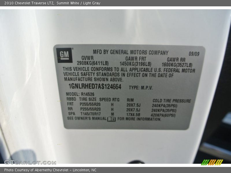 Summit White / Light Gray 2010 Chevrolet Traverse LTZ
