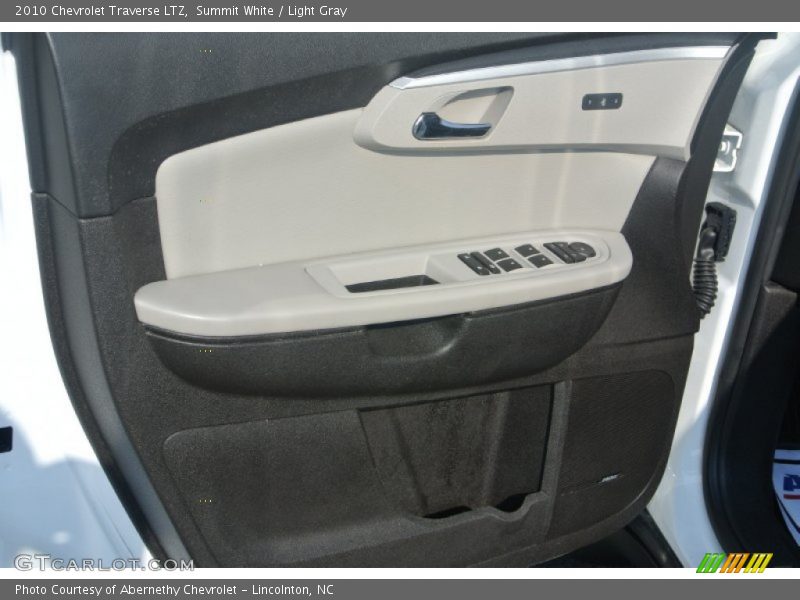 Summit White / Light Gray 2010 Chevrolet Traverse LTZ