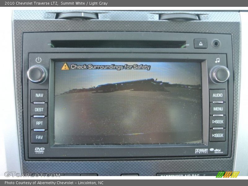 Summit White / Light Gray 2010 Chevrolet Traverse LTZ