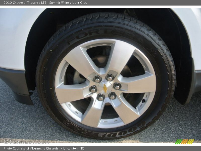 Summit White / Light Gray 2010 Chevrolet Traverse LTZ