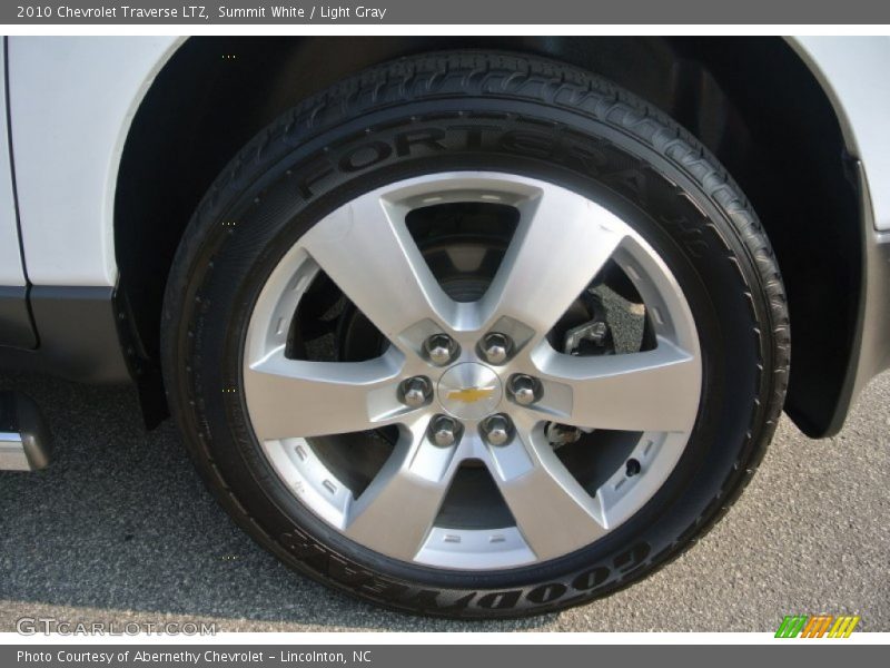 Summit White / Light Gray 2010 Chevrolet Traverse LTZ