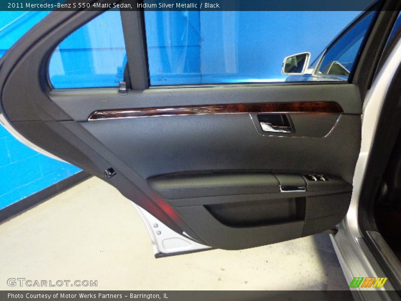 Iridium Silver Metallic / Black 2011 Mercedes-Benz S 550 4Matic Sedan