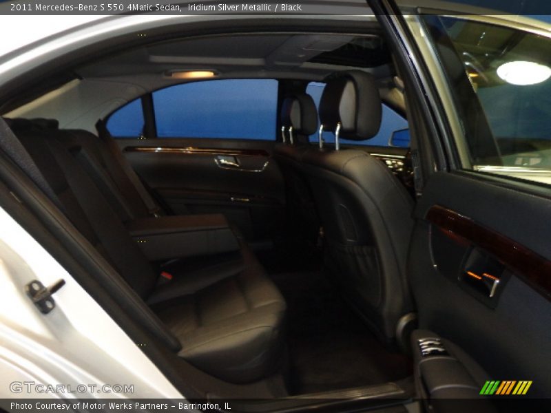 Iridium Silver Metallic / Black 2011 Mercedes-Benz S 550 4Matic Sedan