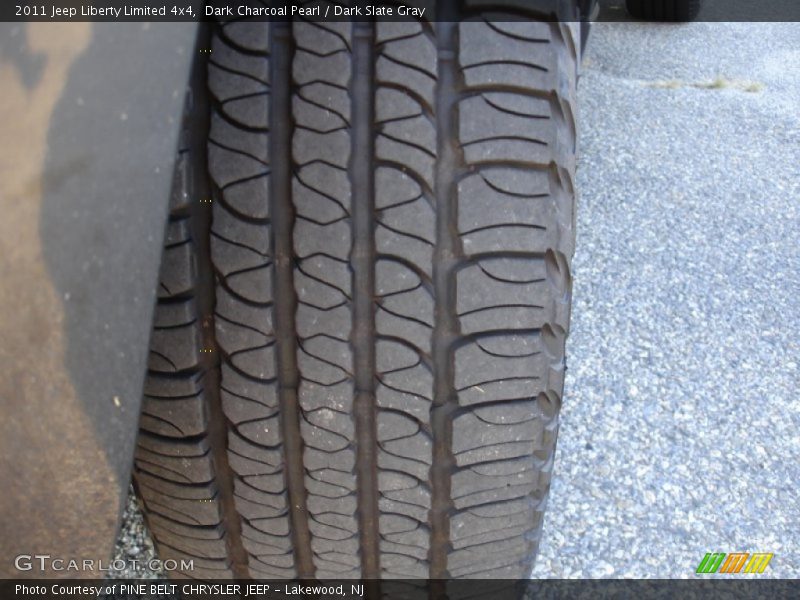 Dark Charcoal Pearl / Dark Slate Gray 2011 Jeep Liberty Limited 4x4