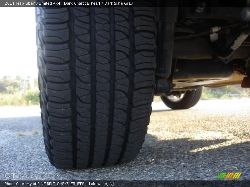 Dark Charcoal Pearl / Dark Slate Gray 2011 Jeep Liberty Limited 4x4