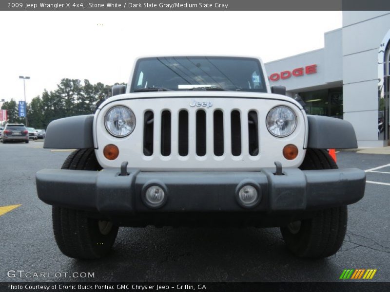 Stone White / Dark Slate Gray/Medium Slate Gray 2009 Jeep Wrangler X 4x4