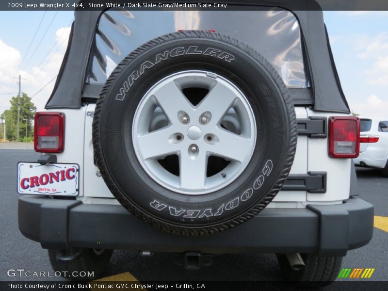 Stone White / Dark Slate Gray/Medium Slate Gray 2009 Jeep Wrangler X 4x4