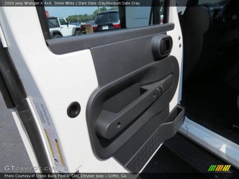 Stone White / Dark Slate Gray/Medium Slate Gray 2009 Jeep Wrangler X 4x4