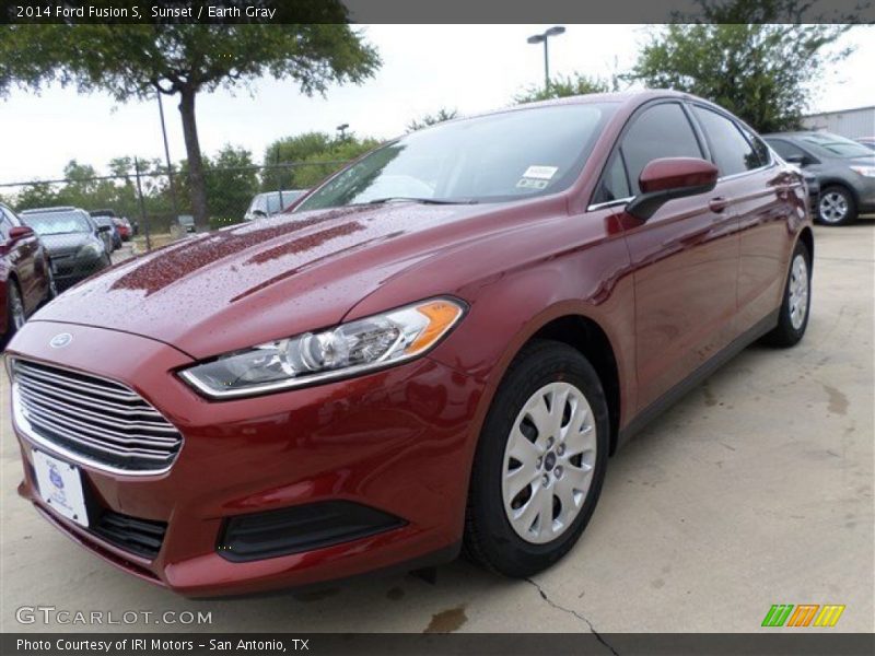 Sunset / Earth Gray 2014 Ford Fusion S