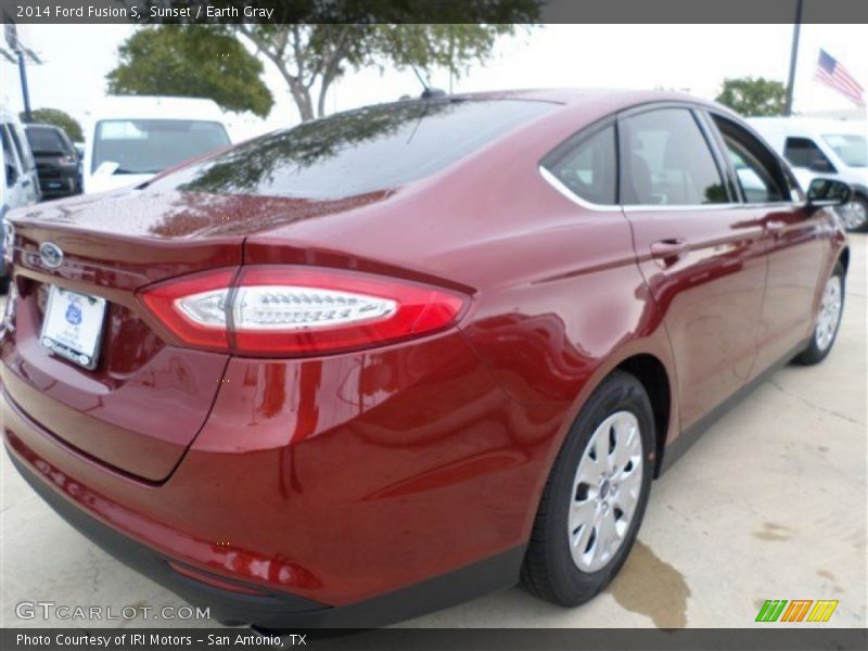 Sunset / Earth Gray 2014 Ford Fusion S