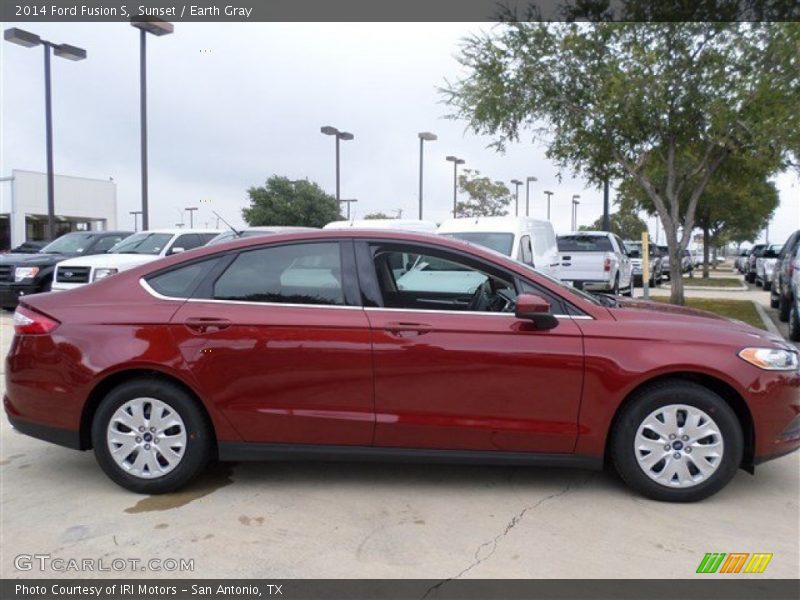 Sunset / Earth Gray 2014 Ford Fusion S