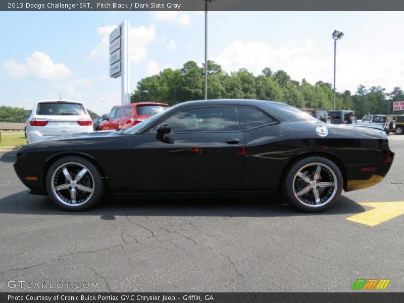 Pitch Black / Dark Slate Gray 2013 Dodge Challenger SXT