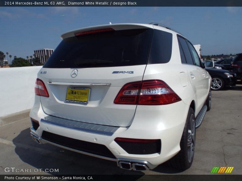 Diamond White Metallic / designo Black 2014 Mercedes-Benz ML 63 AMG