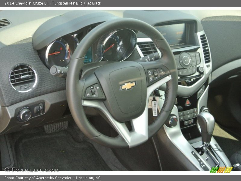 Tungsten Metallic / Jet Black 2014 Chevrolet Cruze LT