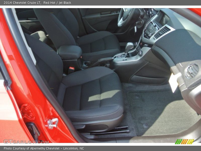 Red Hot / Jet Black 2014 Chevrolet Cruze LT