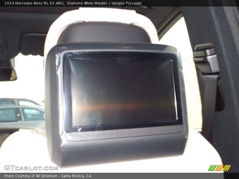 Diamond White Metallic / designo Porcelain 2014 Mercedes-Benz ML 63 AMG