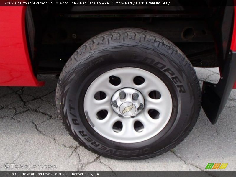 Victory Red / Dark Titanium Gray 2007 Chevrolet Silverado 1500 Work Truck Regular Cab 4x4