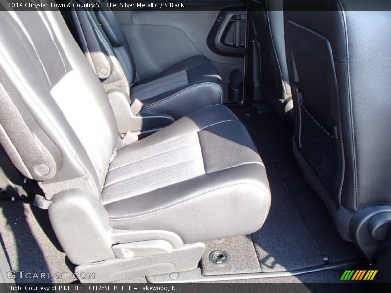 Billet Silver Metallic / S Black 2014 Chrysler Town & Country S