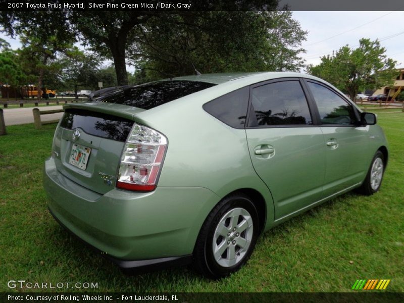 Silver Pine Green Mica / Dark Gray 2007 Toyota Prius Hybrid