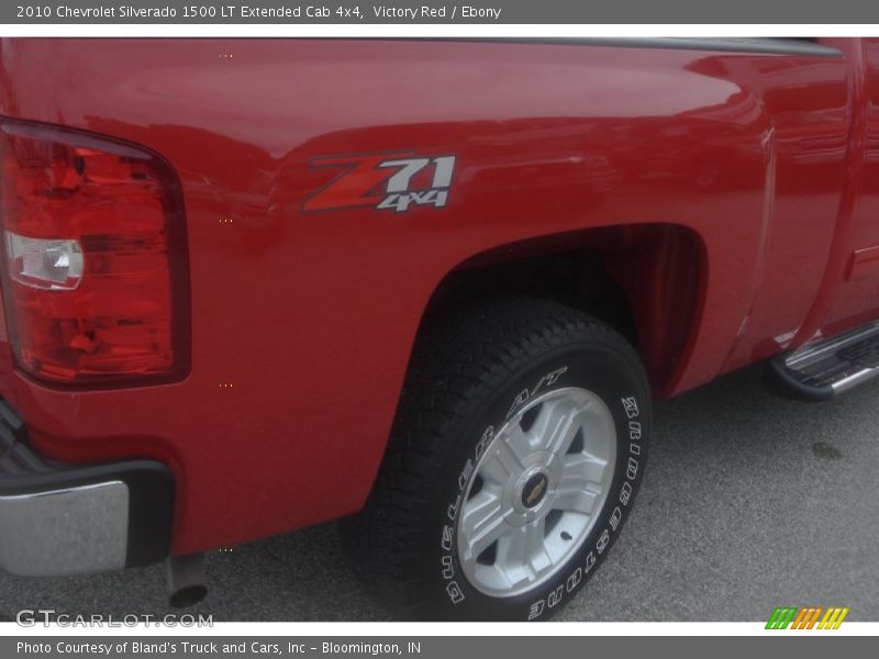 Victory Red / Ebony 2010 Chevrolet Silverado 1500 LT Extended Cab 4x4