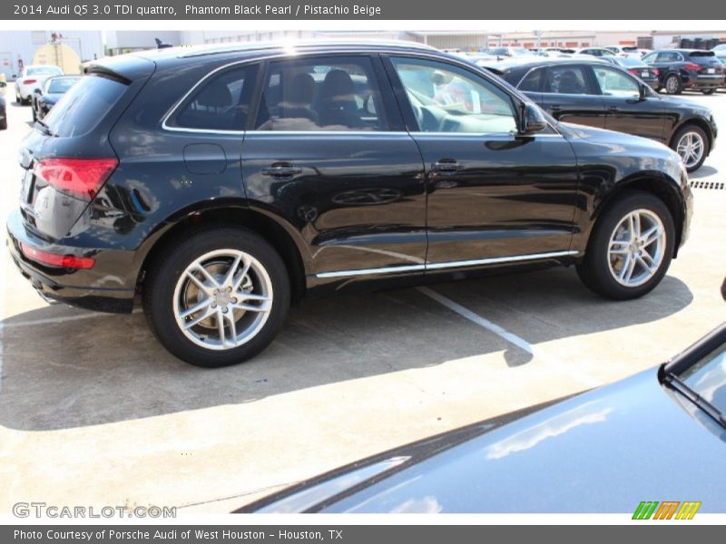 Phantom Black Pearl / Pistachio Beige 2014 Audi Q5 3.0 TDI quattro