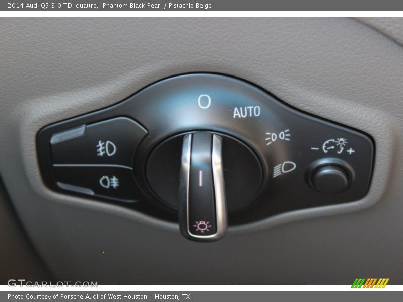 Phantom Black Pearl / Pistachio Beige 2014 Audi Q5 3.0 TDI quattro