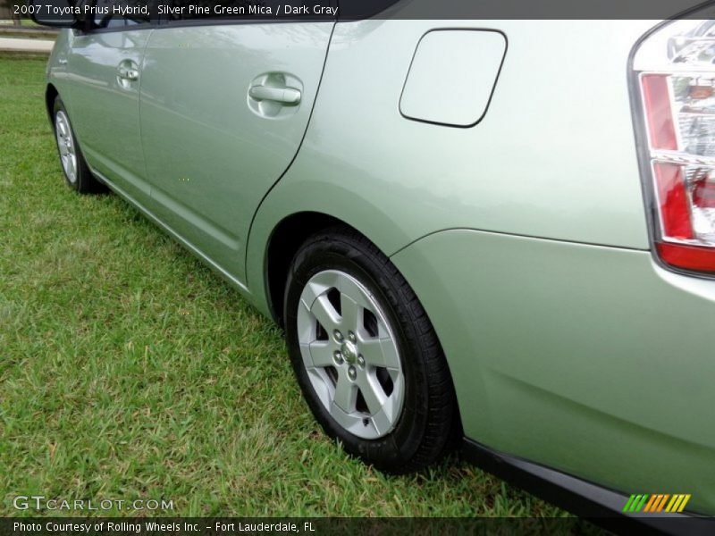 Silver Pine Green Mica / Dark Gray 2007 Toyota Prius Hybrid