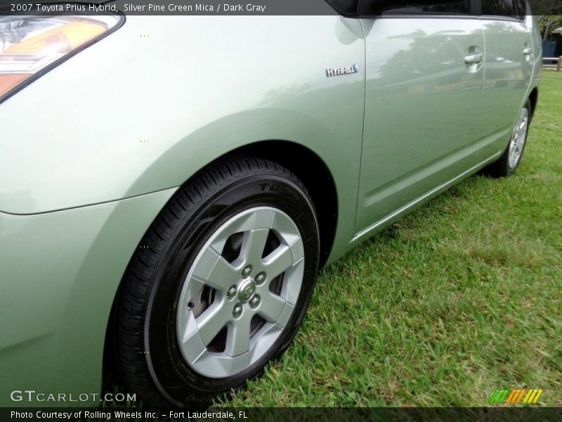 Silver Pine Green Mica / Dark Gray 2007 Toyota Prius Hybrid