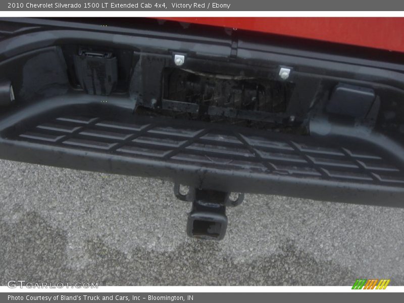 Victory Red / Ebony 2010 Chevrolet Silverado 1500 LT Extended Cab 4x4