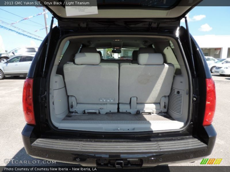 Onyx Black / Light Titanium 2013 GMC Yukon SLT