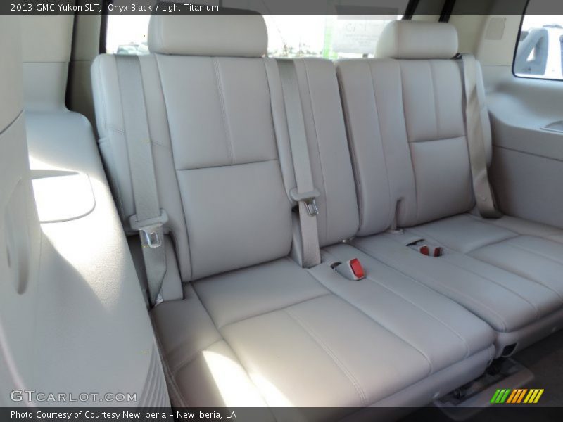 Onyx Black / Light Titanium 2013 GMC Yukon SLT