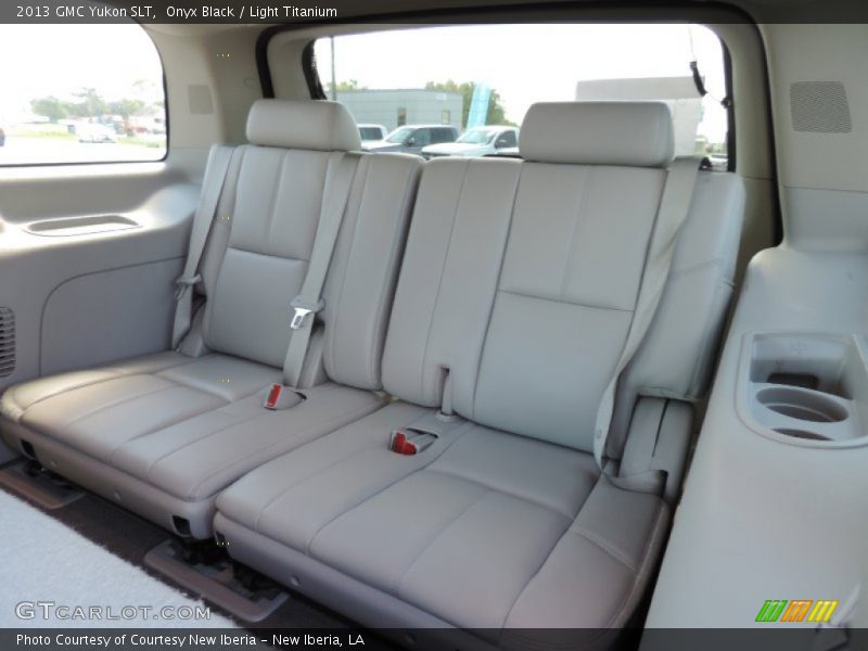 Onyx Black / Light Titanium 2013 GMC Yukon SLT