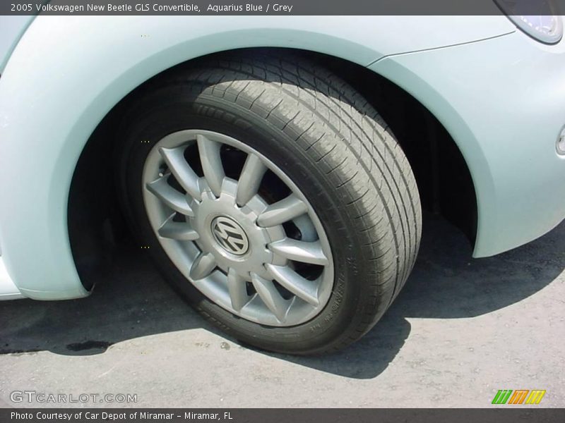 Aquarius Blue / Grey 2005 Volkswagen New Beetle GLS Convertible