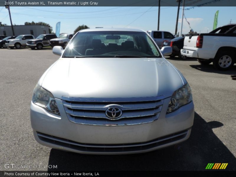 Titanium Metallic / Light Gray 2006 Toyota Avalon XL