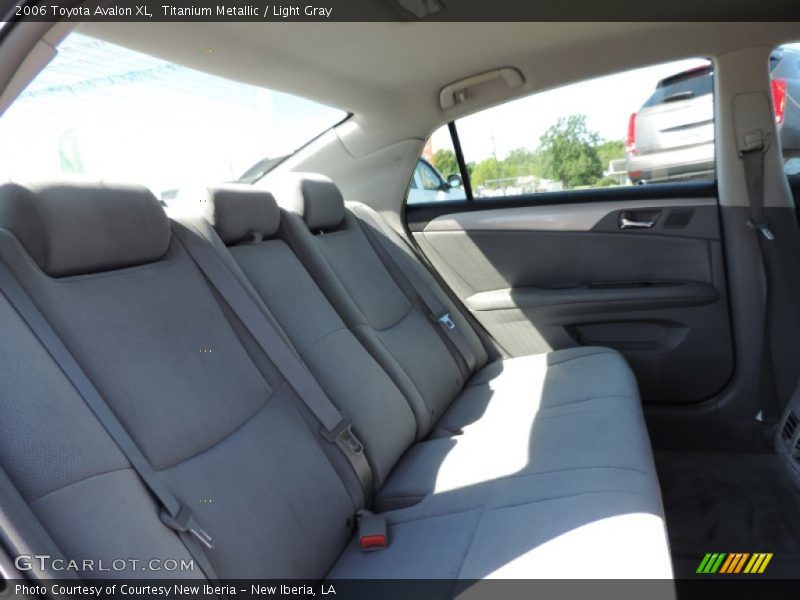 Titanium Metallic / Light Gray 2006 Toyota Avalon XL